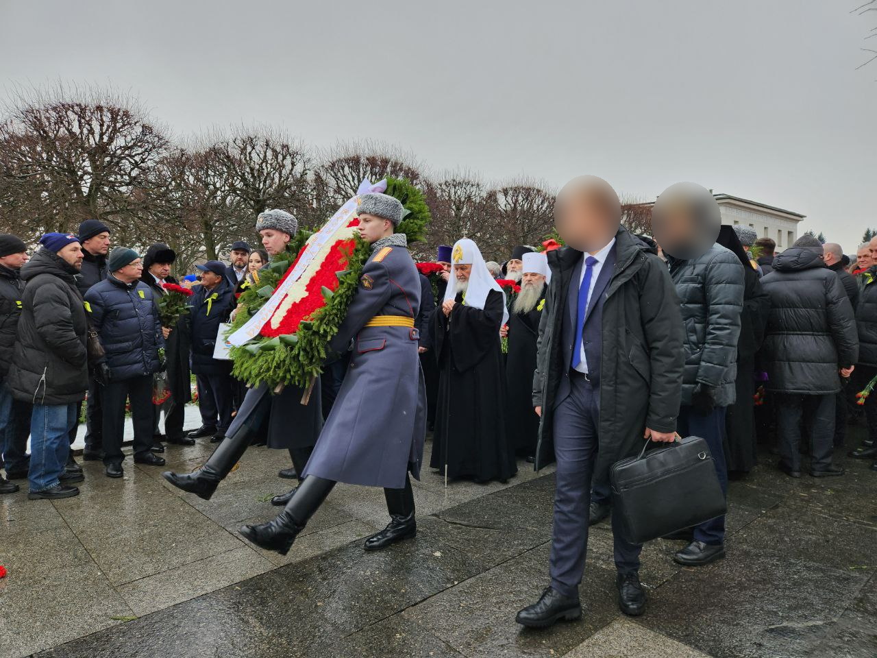 Святейший Патриарх Московский и всея Руси Кирилл