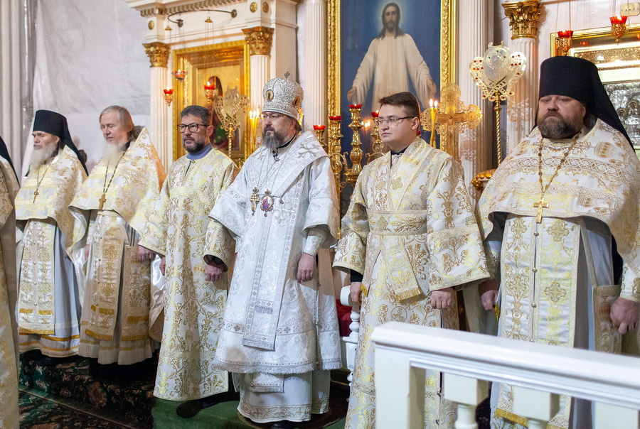 Свято-Троицкий собор Александро-Невской Лавры