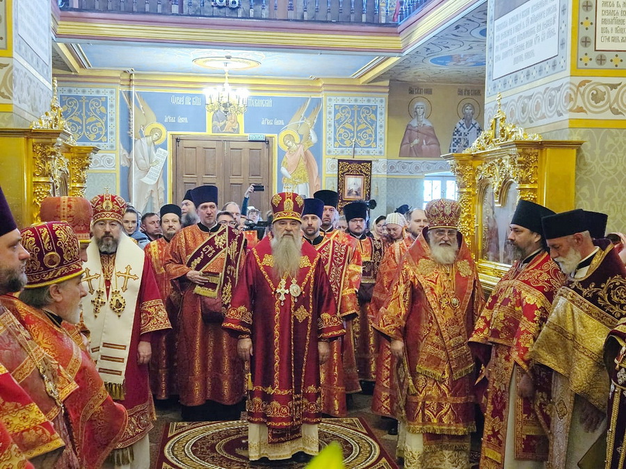 Божественная Литургия в Преображенском соборе