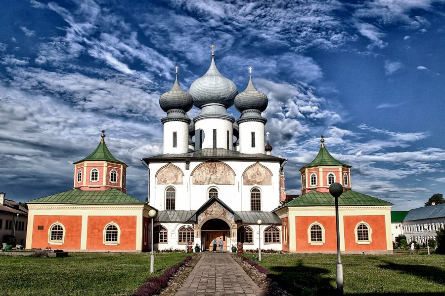 Тихвинский Богородичный Успенский мужской монастырь